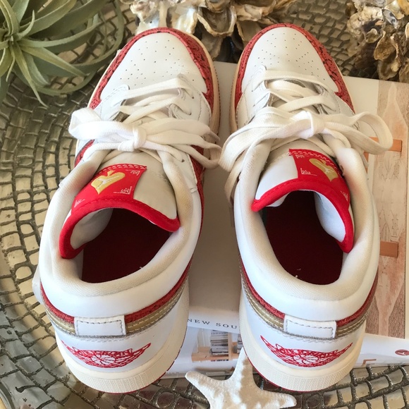 NIKE AIR JORDAN YOUTH 1 LOW SE “SPADES” - Picture 8 of 13